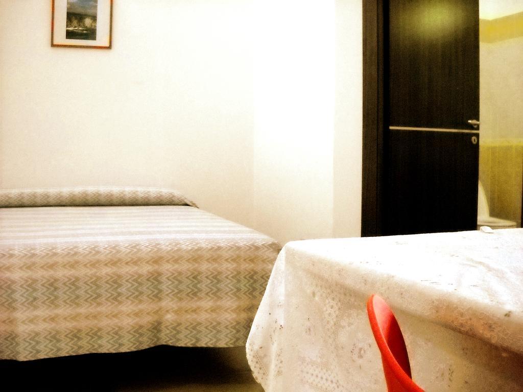 Zagare Residence Rodi Garganico Oda fotoğraf